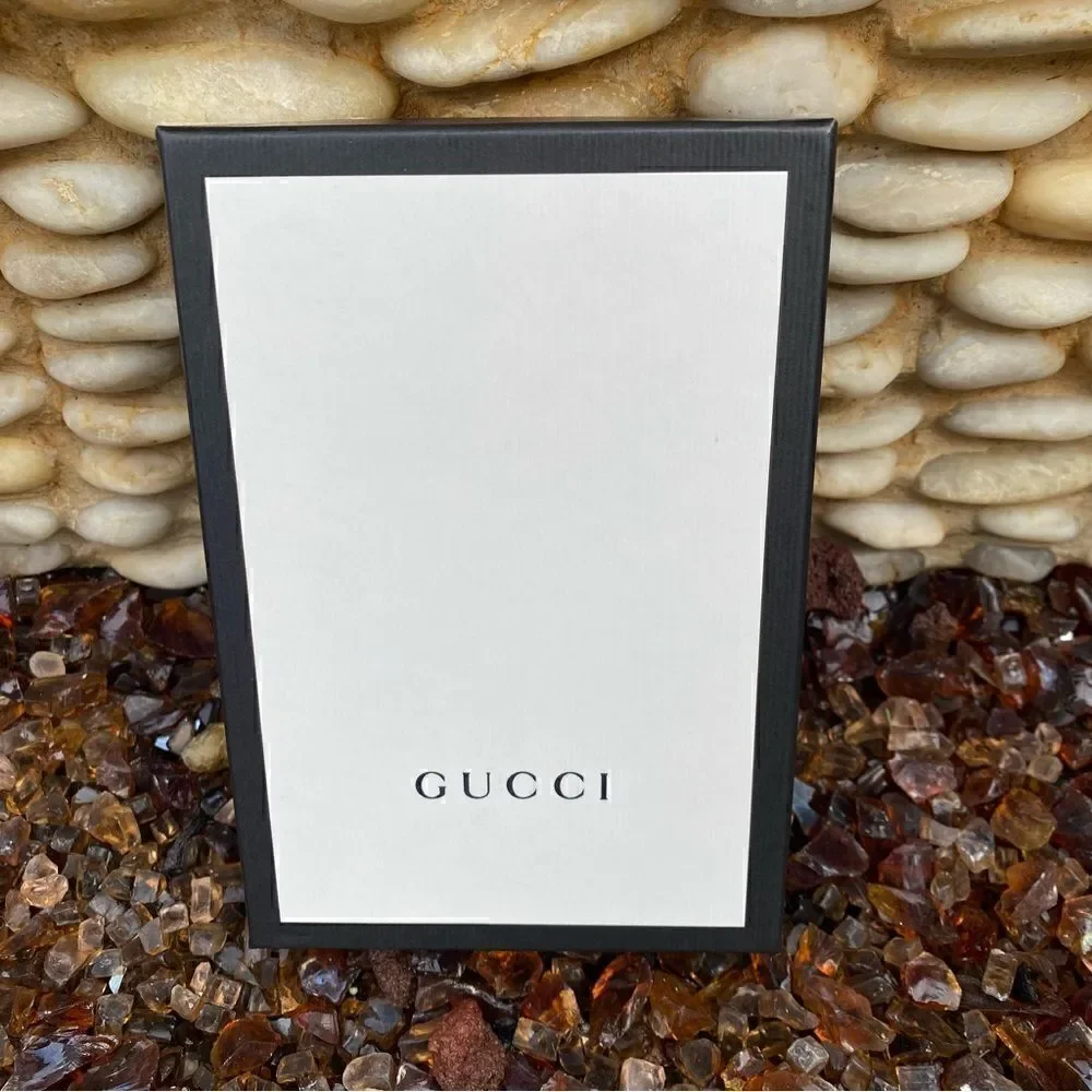 AUTHENTIC Gucci GG Strawberries iPhone X/XS Logo Smart Phone Case NIB.